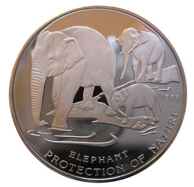 Kambodscha, Staat 1990-1993 - Mince a medaile