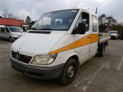 LKW "Mercedes Benz Sprinter Doka-Pritsche 311 CDI", - Motorová vozidla a technika