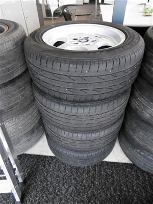 4 Reifen "Bridgestone Dueler" mit Alufelgen, - Fahrzeuge und Technik