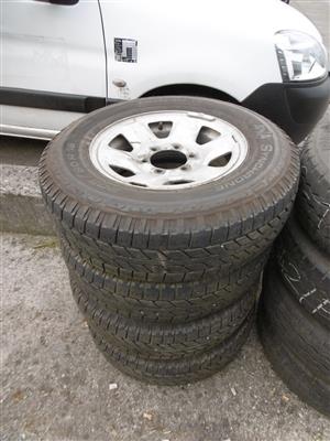 4 Reifen "Michelin 4X4 Synchrone", - Cars and vehicles