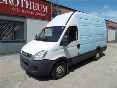 LKW "Iveco Daily 35S13V", - Fahrzeuge und Technik