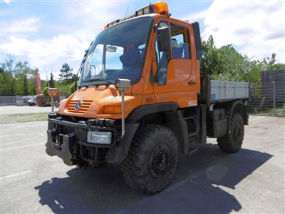 Zugmaschine "Mercedes Benz Unimog U400", - Macchine e apparecchi tecnici