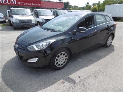 KKW "Hyundai i30 CW 1.6 CRDi Premium DPF", - Fahrzeuge und Technik