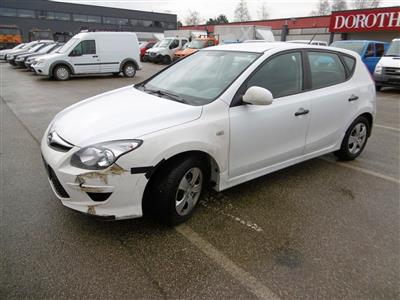 PKW "Hyundai i30 1.6 CRDi Europe DPF", - Motorová vozidla a technika