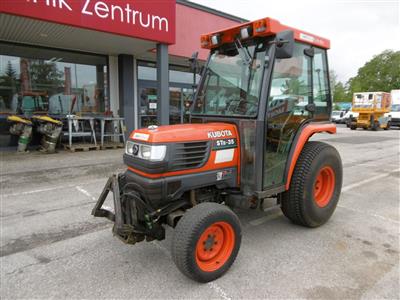 Zugmaschine "Kubota STa35", - Fahrzeuge und Technik