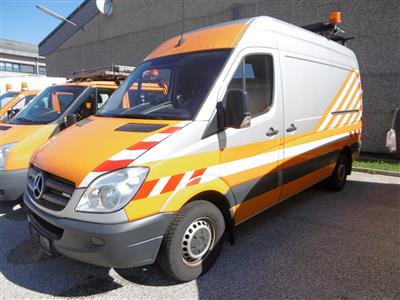 LKW "Mercedes Benz Sprinter Kastenwagen 316 CDI", - Cars and vehicles ASFINAG