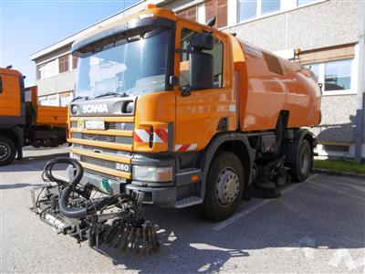 Selbstfahrende Arbeitsmaschine (Kehrmaschine) "Scania P94 GB 4 x 2 NZ 260", - Motorová vozidla a technika ASFINAG