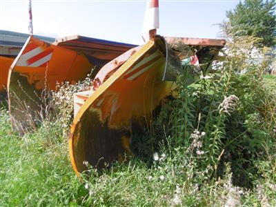 Frontschneepflug "Kahlbacher STS300", - Fahrzeuge und Technik Land Tirol, TIWAG, Magistrat