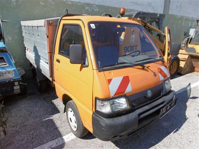 LKW "Piaggio Porter Kipper", - Fahrzeuge und Technik Land Tirol, TIWAG, Magistrat