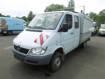 Spezialkraftwagen "Mercedes Benz Sprinter Doka-Pritsche 316 CDI 4 x 4", - Motorová vozidla a technika