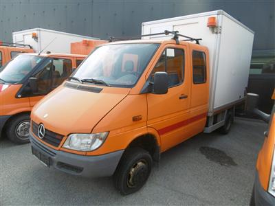 Spezialkraftwagen "Mercedes Benz Sprinter Doka 413 CDI/35", - Fahrzeuge und Technik Land OÖ