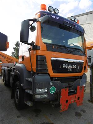 LKW "MAN TGS 33.480 6 x 6 BL Automatik Fahrgestell" (3-achsig), - Fahrzeuge und Technik ASFINAG