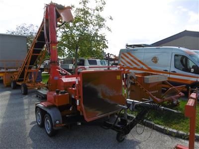 Tandemanhänger (Holzhackmaschine) "Eschlböck Biber 3 KMD", - Cars and vehicles