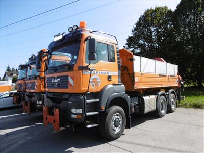 LKW "ÖAF TGA 28.400 6 x 4-4 BL Automatik" mit Heckladekran "Palfinger PK23002", - Fahrzeuge und Technik ASFINAG & Land Vorarlberg