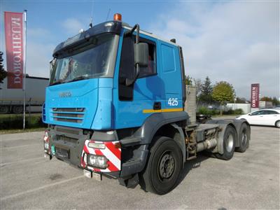 Sattelzugmaschine "Iveco Trakker AT440T44T", - Fahrzeuge und Technik