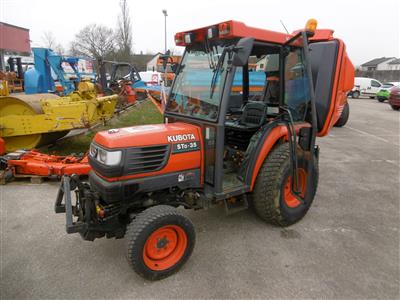 Zugmaschine "Kubota STa35", - Fahrzeuge und Technik