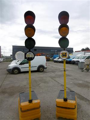 2 Verkehrsampeln, - Macchine e apparecchi tecnici