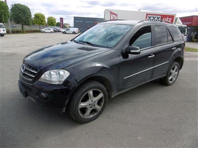 PKW "Mercedes Benz ML 320 CDI 4matic Automatik", - Macchine e apparecchi tecnici