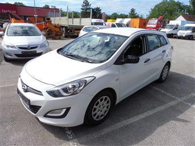 PKW "Hyundai i30 CW 1.4 CRDi Europe DPF", - Fahrzeuge & Technik