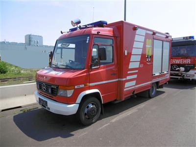 Spezialkraftwagen (Feuerwehrfahrzeug) "Mercedes Benz Vario 815D Automatik", - Auto e veicoli