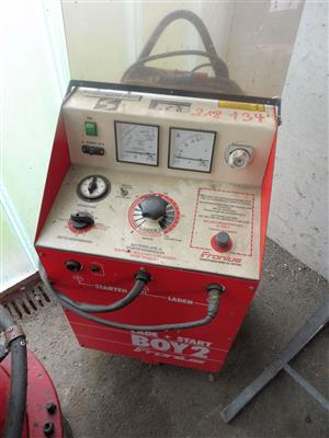 Batterieladegerät "Fronius Boy II", - Auto e Veicoli