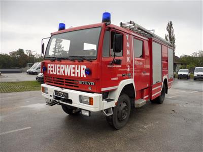Spezialkraftwagen (Feuerwehrfahrzeug) "Steyr 13S23 4 x 4", - Motorová vozidla a technika