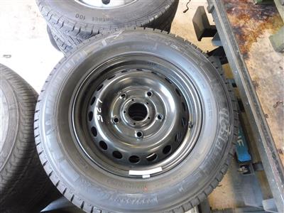 4 Reifen "Michelin Agilis", - Cars and vehicles