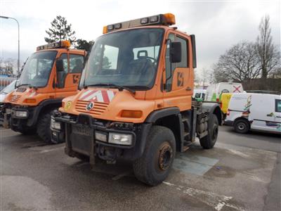 Zugmaschine "Mercedes Benz Unimog U400", - Macchine e apparecchi tecnici