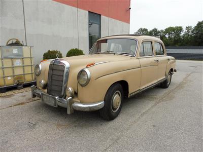 PKW "Mercedes-Benz 220 a" - Macchine e apparecchi tecnici