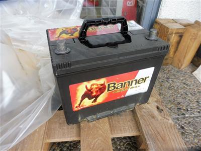 Starterbatterie "Banner Power Bull", - Fahrzeuge und Technik