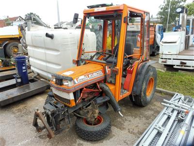 Zugmaschine (Kleintraktor) "Kubota B2150", - Cars and vehicles