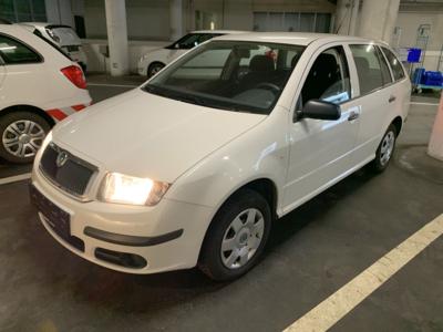 PKW "Skoda Fabia Combi", - Fahrzeuge und Technik