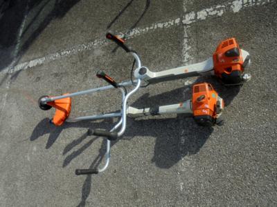 2 Motorsensen "Stihl", - Macchine e apparecchi tecnici