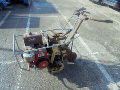 Rasenziegelschneidmaschine "Turfco Pro Turf Cutter", - Fahrzeuge und Technik