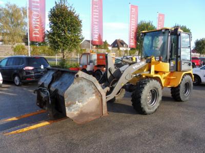 Selbstfahrende Arbeitsmaschine (Radlader) "Volvo L35B-Z", - Cars and vehicles