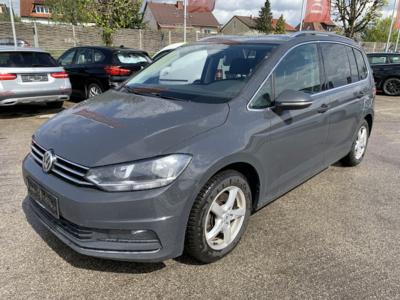 PKW "VW Touran Highline 2.0 SCR TDI", - Motorová vozidla a technika