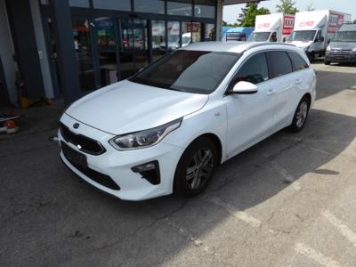 PKW "Kia ceed SW 1.6 CRDi Silber", - Fahrzeuge und Technik