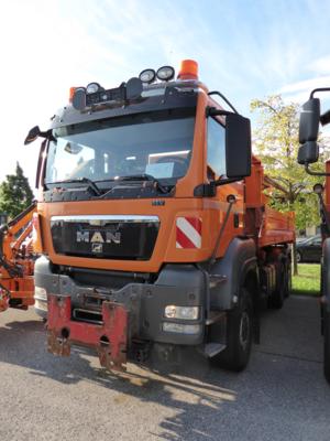 LKW "MAN TGS 28.400 6 x 4-4 BL Automatik" mit Aufsatzstreuer und Frontschneepflug "Kahlbacher STS340", - Motorová vozidla a technika