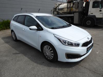 PKW "Kia Ceed SW 1.6 CRDi Silber", - Fahrzeuge & Technik