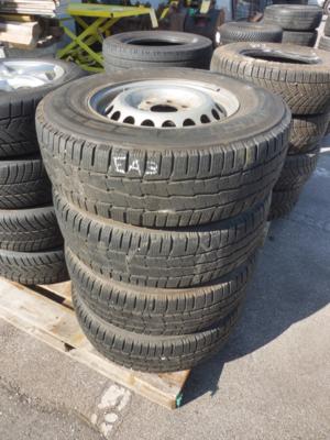 4 Stahlfelgen auf Reifen "Michelin", - Cars and vehicles