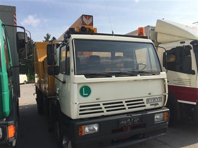 Hubsteiger auf LKW "Steyr 15S18/P34/ 4 x 2-Wumag WT170-HIAB 011", - Fahrzeuge, Baumaschinen und Forsttechnik