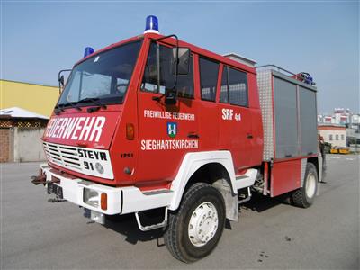 Feuerwehr-LKW "Steyr 1291", mit Seilwinde und Heckkran "HMF 1502K2D", - Cars and vehicles