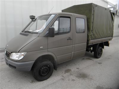 LKW "Mercedes Benz Sprinter Doka-Pritsche 313 CDI 4 x 4", - Motorová vozidla a technika