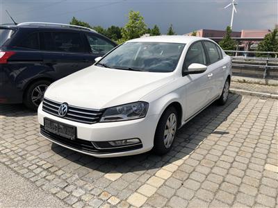 PKW "VW Passat Trendline TDI Type 3C", weiß, EZ 04/2014 - Fahrzeuge und Technik Land NÖ