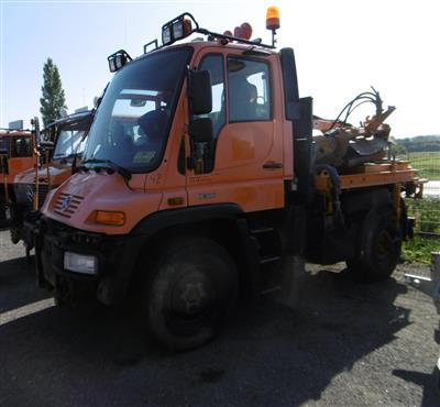 LKW "Unimog Mercedes U300" mit Böschungsmäher "Mulag" und Mähtüre, - Cars and vehicles