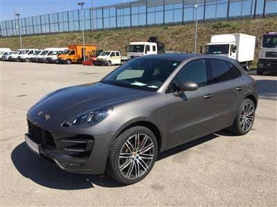 PKW "Porsche Macan Turbo V6 3.6 PDK", - Fahrzeuge und Technik