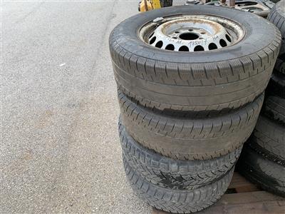 4 Stück Winterkompletträder "235/65R16" auf Stahlfelgen, - Motorová vozidla a technika