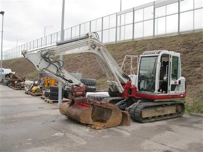 Gummiketten-Bagger "Takeuchi TB175" SW mit Böschungslöffel 137 cm, 3 Tieflöffel 88, 58 und 38 cm und Power Tilt, - Motorová vozidla a technika