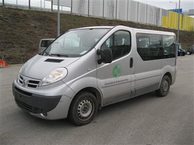 KKW "Nissan Primastar Kombi 2.0 DCI 90 2.8t", - Fahrzeuge und Technik