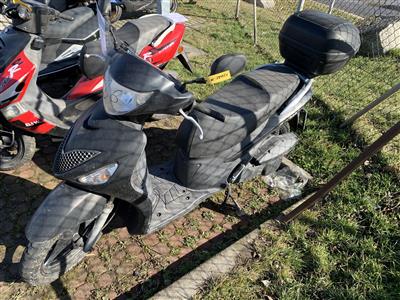 MR "Suzuki UX125", - Fahrzeuge und Technik